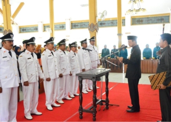Bupati Ngawi Lantik 7 Kepala Desa