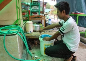 Air PDAM Macet, Puluhan PKL Alun – Alun Ngawi Mengeluh