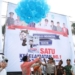 Polres Ngawi Membagikan Helm SNI