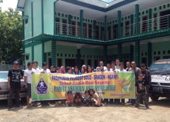 Paguyuban Peugeot Solo-Sragen-Ngawi Tebar Kasih dan Sayang