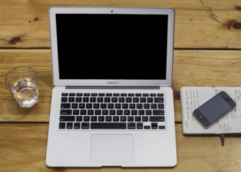 10 Produk Laptop Terbaik di 2015