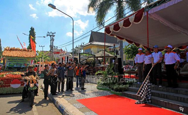 Pawai Pembangunan Ngawi 2016 Dikemas Lebih Spektakuler
