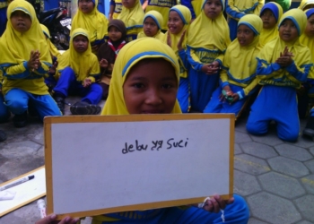 Touring SMP Mulia, Tularkan Semangat Berbagi