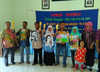 Lomba Lukis Wali Murid TK Gerih Semarakkan Peringatan Hari Kartini 2017