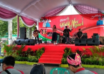 Alunan Musik dan Suara Merdu Hibur Pengunjung Festival Kuliner Khas Ngawi 2017