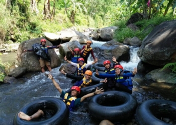 Mau Coba River Tubing Kali Cunthang? Ini Dia Harga Paketnya