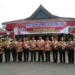 Bupati Ngawi Serahkan Piala Kepada Juara Perkemahan Hari Pramuka 56