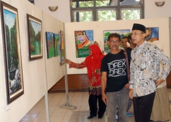 Disparpora Ngawi Gelar Pameran Lukis Perdana
