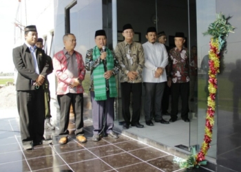Menristek Dikti Resmikan Gedung Baru STKIP Modern Ngawi