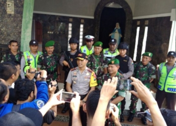 Kapolres dan Dandim 0805 Ngawi Meninjau Pengamanan Ibadah di Gereja