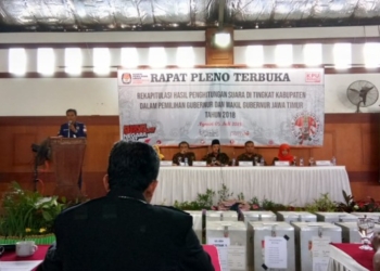 KPU Ngawi Sampaikan Rekapitulasi Hasil Perhitungan Suara Pilgub Jatim 2018