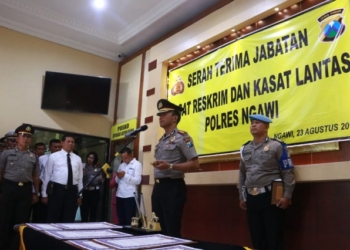 Kapolres Ngawi Pimpin Prosesi Sertijab Kasat Reskrim dan Kasat Lantas Polres Ngawi