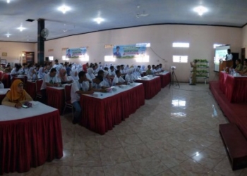 Pelajar Ngawi Mendapatkan Pelatihan Hidroponik dan Bisa Ikut Lomba Berhadiah Ratusan Juta Rupiah