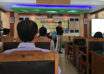 Suhadi Fadjaray Berbagi Tips Mendidik Anak Milenial Perindu Surga