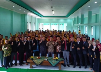 Kuliah Umum STKIP Modern Ngawi Angkat Tema Menuju Pola Hidup yang Sehat