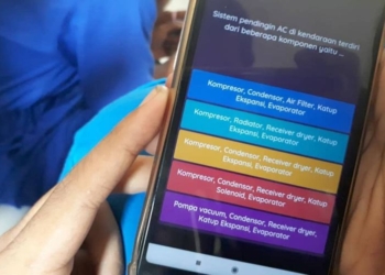 Siswa SMK PGRI 1 Ngawi Latihan Ujian Online Menggunakan Aplikasi Android