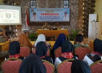 DPPTK Ngawi Berikan Pelatihan Keterampilan Guna Menekan Angka Pengangguran di Ngawi