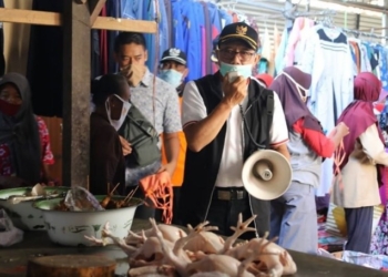 Pemkab Ngawi Sosialisasikan Wajib Masker Serentak di Beberapa Pasar
