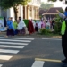 FOTO : Polisi Ngawi Bertugas Di Sejumlah Lokasi Pelaksanaan Salat Idul Fitri 1441 H