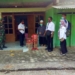 Sembuh dari COVID-19, Guntur dan Dini Disambut Keluarga dengan Iringan Salawat