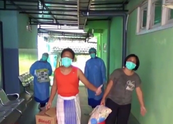 Bahagia, Suami Istri Konfirmasi COVID-19 Ini Bernyanyi dan Berjoged Saat Dinyatakan Sembuh/Selesai Isolasi