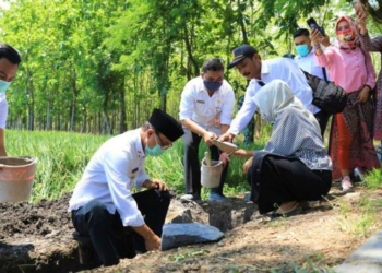 Bangunrejo Kidul Resmi Menjadi Desa Wisata Industri Kerajinan Akar Jati