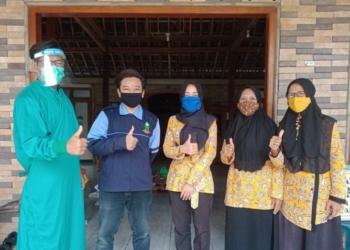 Mahasiswa KKN UIN Walisongo Semarang Bantu Penyelenggaraan Posyandu Dusun Teluk-Sambirejo