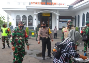 Kodim 0805/Ngawi Ingatkan Masyarakat Disiplin Patuhi Protokol Kesehatan