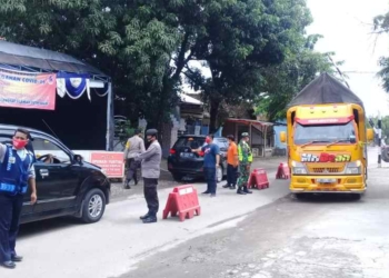 Terapkan PPKM, Aparat Kembali Perketat Akses Masuk Kabupaten Ngawi