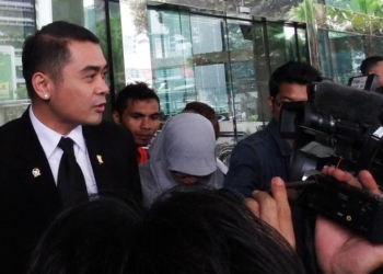 Jokowi Terbitkan Keppres Pemecatan Senator Bali Arya Wedakarna