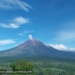 Semeru kembali erupsi dengan letusan setinggi 1.000 meter