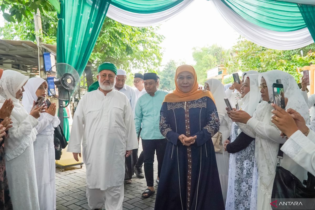 Syaikh Fadhil doakan Khofifah kembali pimpin Jatim