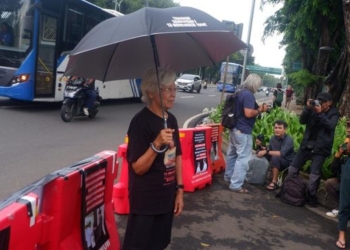 Aksi Kamisan Korban HAM Minta Keppres Pangkat Jenderal Prabowo Dicabut