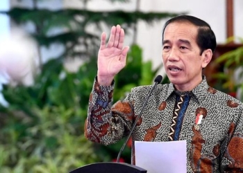 Jokowi Kumpulkan Semua Menteri, Bahas APBN untuk Presiden Baru