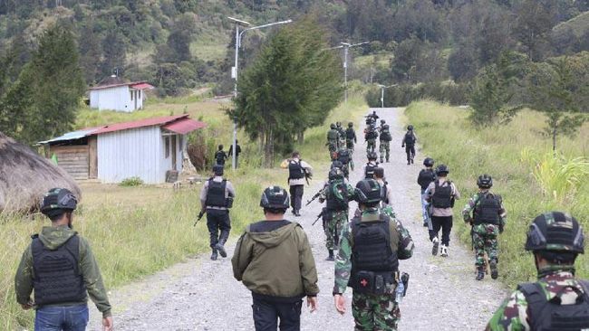 Satgas TNI dan KKB Kontak Tembak di Yahukimo, 1 Orang Tewas