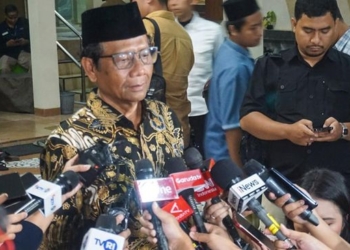 Mahfud MD Resmi Berikan Hak Suara, Nyoblos di TPS 106 Sleman