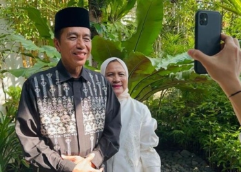 Jokowi Jadi Bahan Tertawaan Ibu-ibu karena Tak Kenal Jajanan Cireng