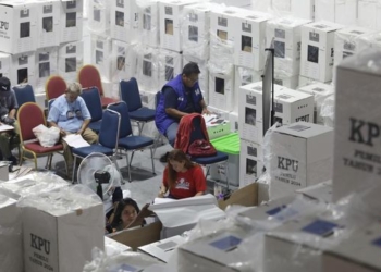 Rekapitulasi Nasional KPU Banjir Kritik Sirekap dari Saksi 01 dan 03