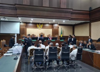 Kasus Tukin, 10 Pegawai Kementerian ESDM Dituntut 1-5 Tahun Penjara