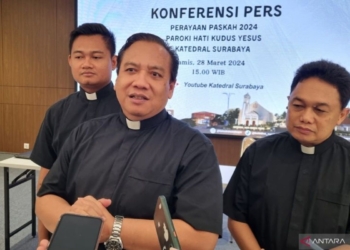 Katedral Surabaya: Paskah hadirkan perdamaian umat manusia