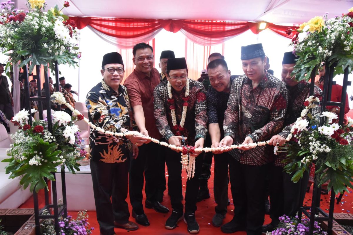 Muhdlor: Peresmian SMPN 2 Prambon wujud pemerataan pendidikan