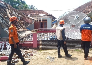 BPBD Jatim distribusikan bantuan korban gempa Bawean
