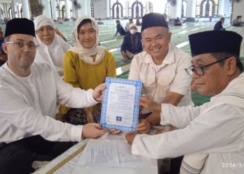 Awal Ramadhan, WNA Australia masuk Islam di Masjid Al-Akbar