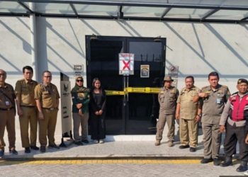 Satpol PP Surabaya tindak tempat biliar selama Ramadhan