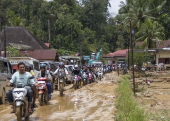 Korban Tewas Bertambah, Pemda Tetapkan Tanggap Darurat Banjir Sumbar