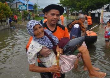 3 Orang Tewas, Ribuan Mengungsi