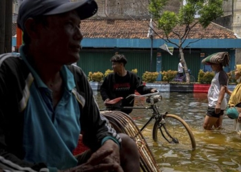 Pj Gubernur Akui 12 Ribu Warga Masih Mengungsi Imbas Banjir Demak
