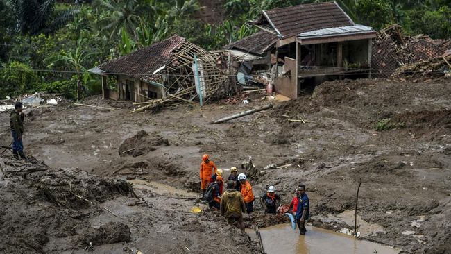 Bertambah, Tujuh Korban Longsor Bandung Barat Belum Ditemukan