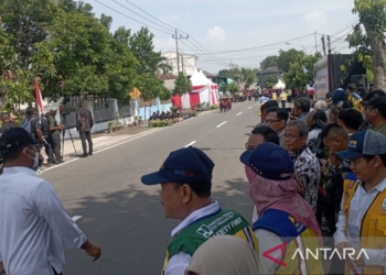 Pj Bupat Tontro: Inpres Jalan Daerah tingkatkan ekonomi di Madiun