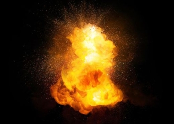 Gudang Amunisi TNI AD Terbakar, Damkar Siaga di Cluster Kota Wisata